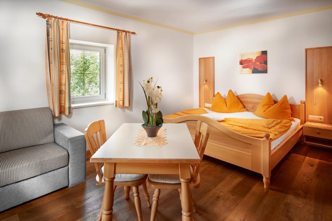 Haus Obermuehle Bed & Breakfast Maria Alm am Steinernen Meer Eksteriør bilde